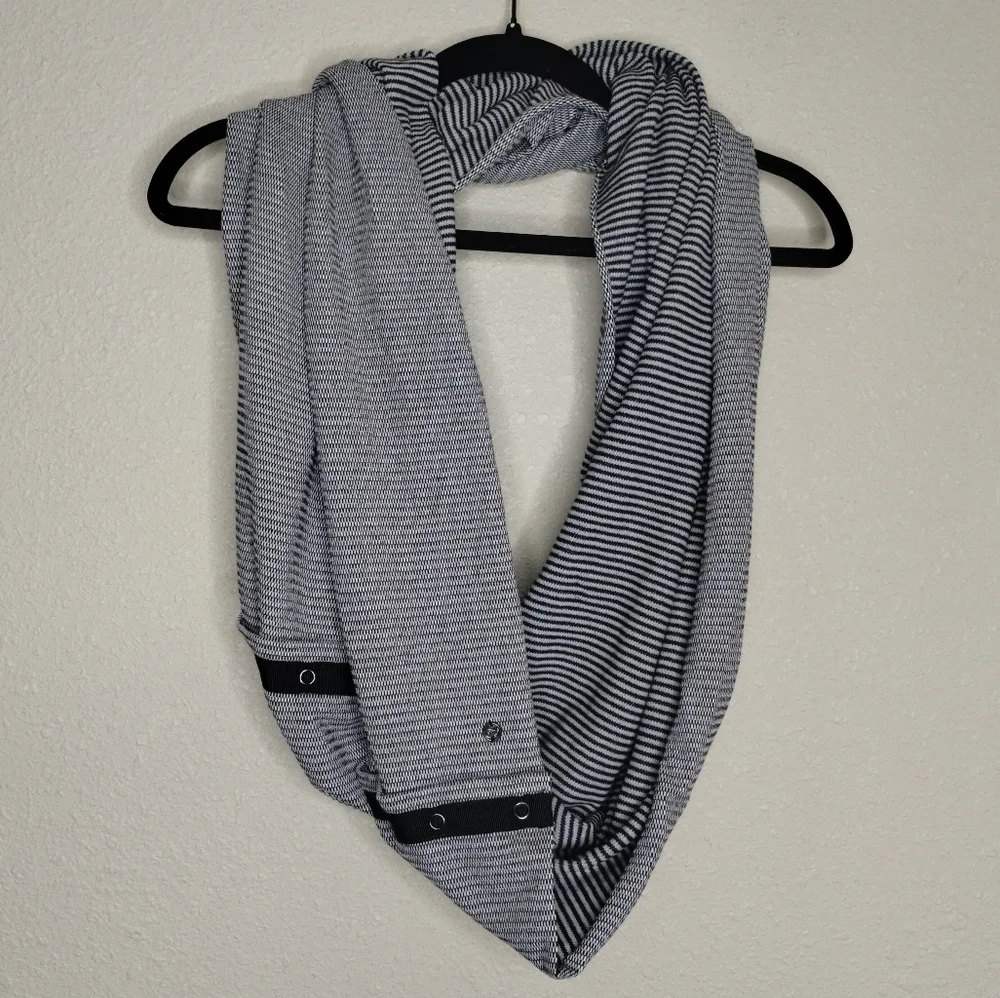 Lululemon Vinyasa Scarf Rulu Mini Check Pique Black White